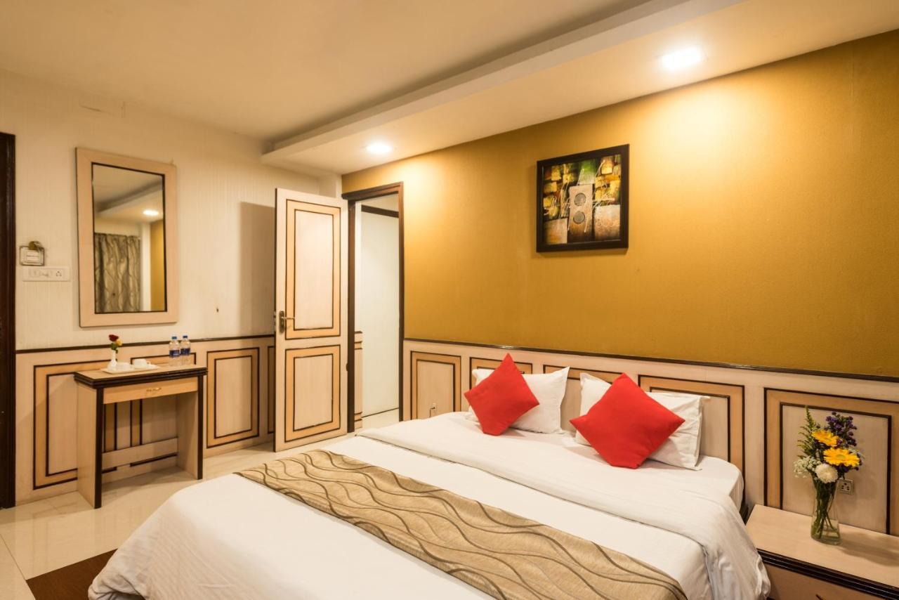 Hotel City Point Dadar Mumbai Exterior foto
